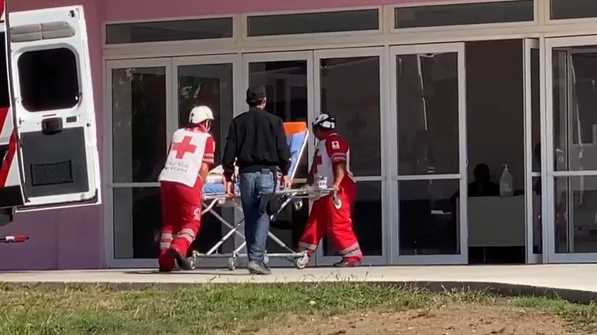Policías de Saltillo salvan de morir a pequeña de un año de nacida