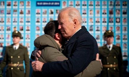 Difícil que Ucrania entre a la OTAN, asegura Biden