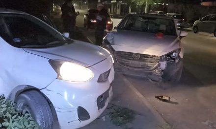Saltillo: Lo amedrentan, lo persiguen y lo chocan; hombres lograron huir tras causar todo un desastre