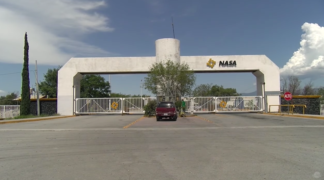 Filial de AHMSA queda en paro