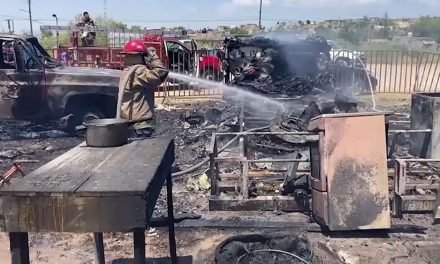Incendio en Monclova deja daños a juegos de feria