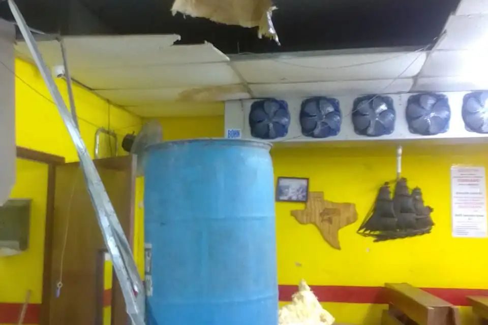 Cae ladrón de restaurante en Sabinas