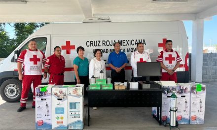 Donan maquiladoras insumos a la Cruz Roja en Acuña