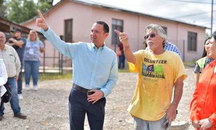 En Acuña supervisan pavimentación en la colonia 28 de Junio