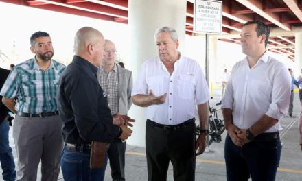 Fraustro brinda mejores condiciones laborales a policías