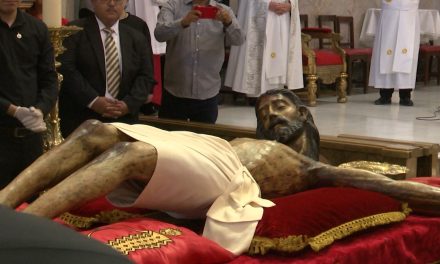 Desciende imagen del Santo Cristo de Saltillo