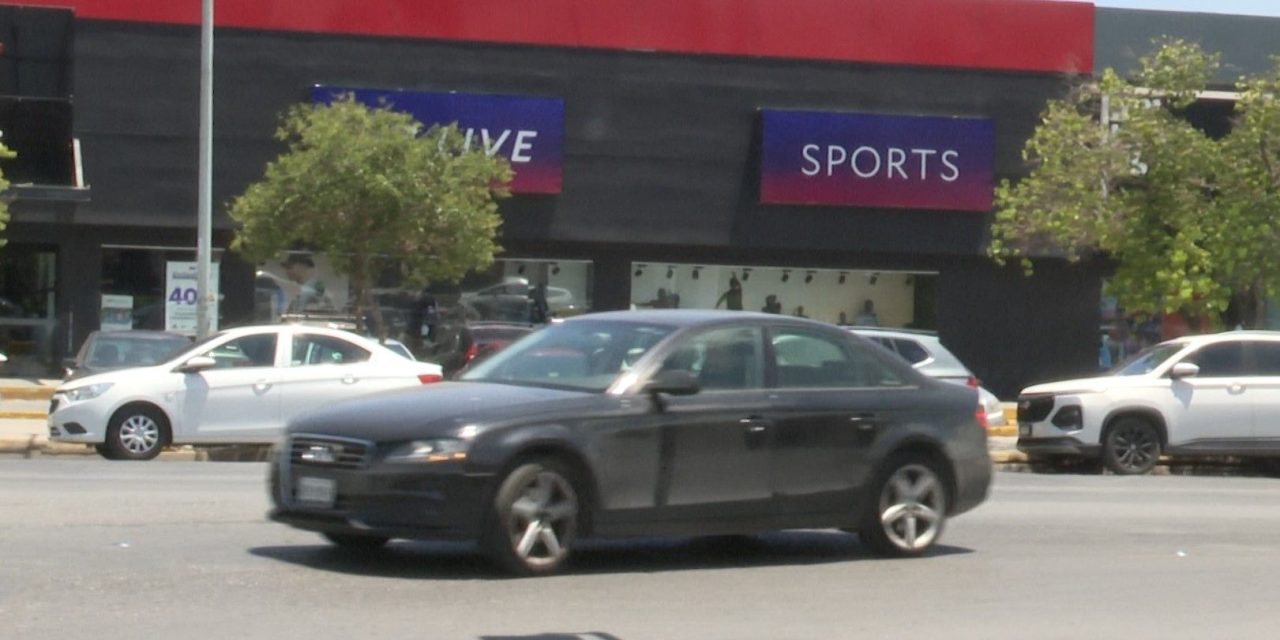 En Saltillo automovilistas no acostumbran a usar direccionales