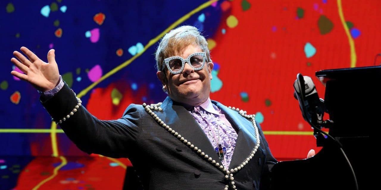 Elton John se despide de los escenarios tras 50 años de carrera
