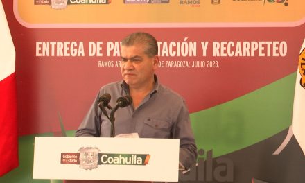 Entregan obra de pavimentación en bulevar las Torres de Ramos Arizpe