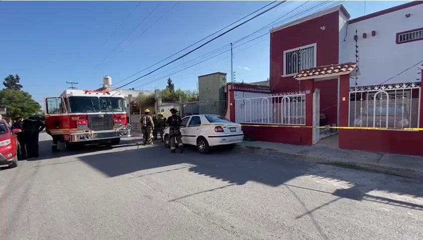 Se registra flamazo al interior de un domicilio en Saltillo