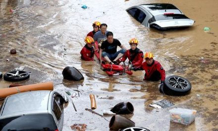 Inundaciones arrasan viviendas en Corea del Sur y dejan 22 muertos