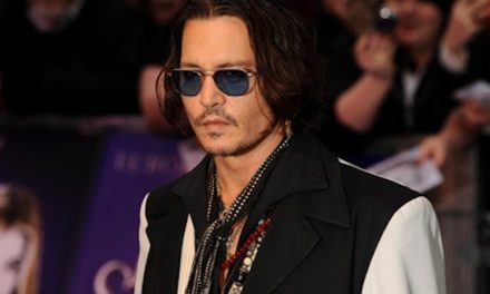 Hallan a Johnny Depp inconsciente en su habitación y cancelan su presentación musical