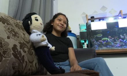Saltillo: Jovencita recibe un ‘Manolito’ por su cumpleaños