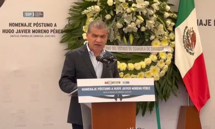 Rinden homenaje póstumo a elemento caído en el norte de Coahuila