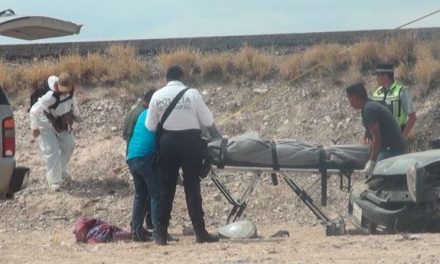 Muere madre e hija en fatal accidente en la carretera Saltillo-Torreón