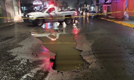 Saltillo: Tapan el socavón de la calle Juan Navarro