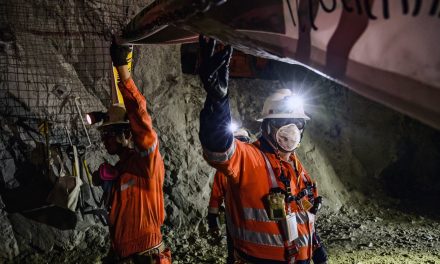 Aclaran mineros en paro que exigen sus derechos laborales