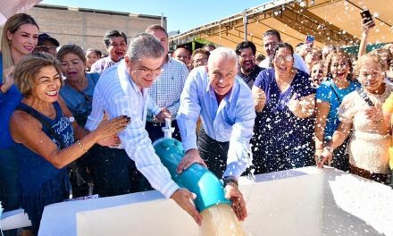 Inauguran alcalde y gobernador pozo La Fe