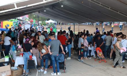 Respalda Chema Fraustro a jóvenes emprendedores