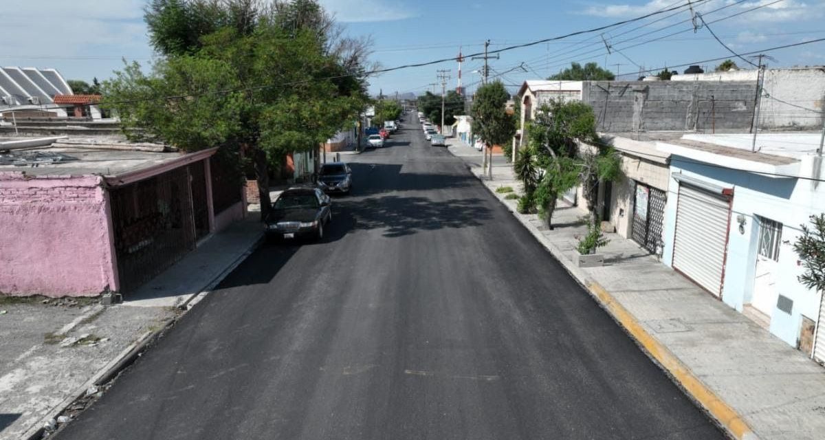 Avanzan obras de recarpeteo en el centro de Saltillo