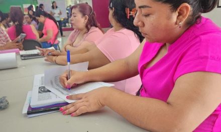 Apoyan a las saltillenses con la Tarjeta Poderosa