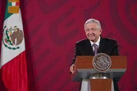 AMLO descarta ideología comunista en los libros de texto gratuitos y la 4T… ‘Soy humanista mexicano’