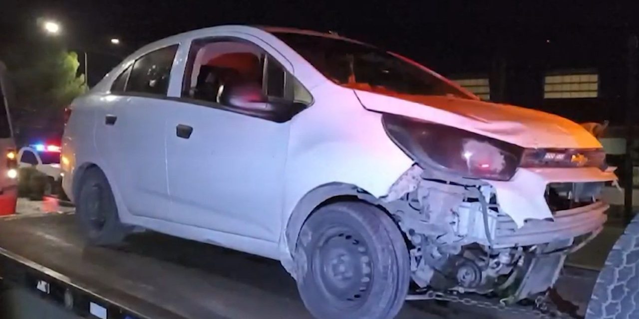 Conductor se asusta y termina volcado en Saltillo