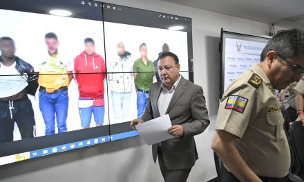 Seis detenidos por asesinato de Villavicencio son extranjeros: ministro de Ecuador