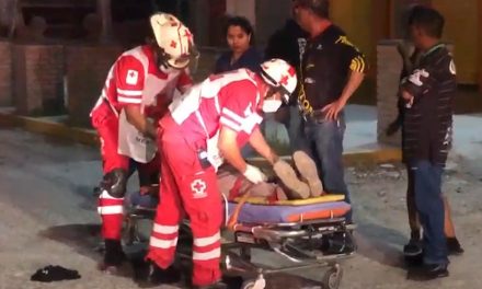 Auto embiste a ciclista en Saltillo y huye