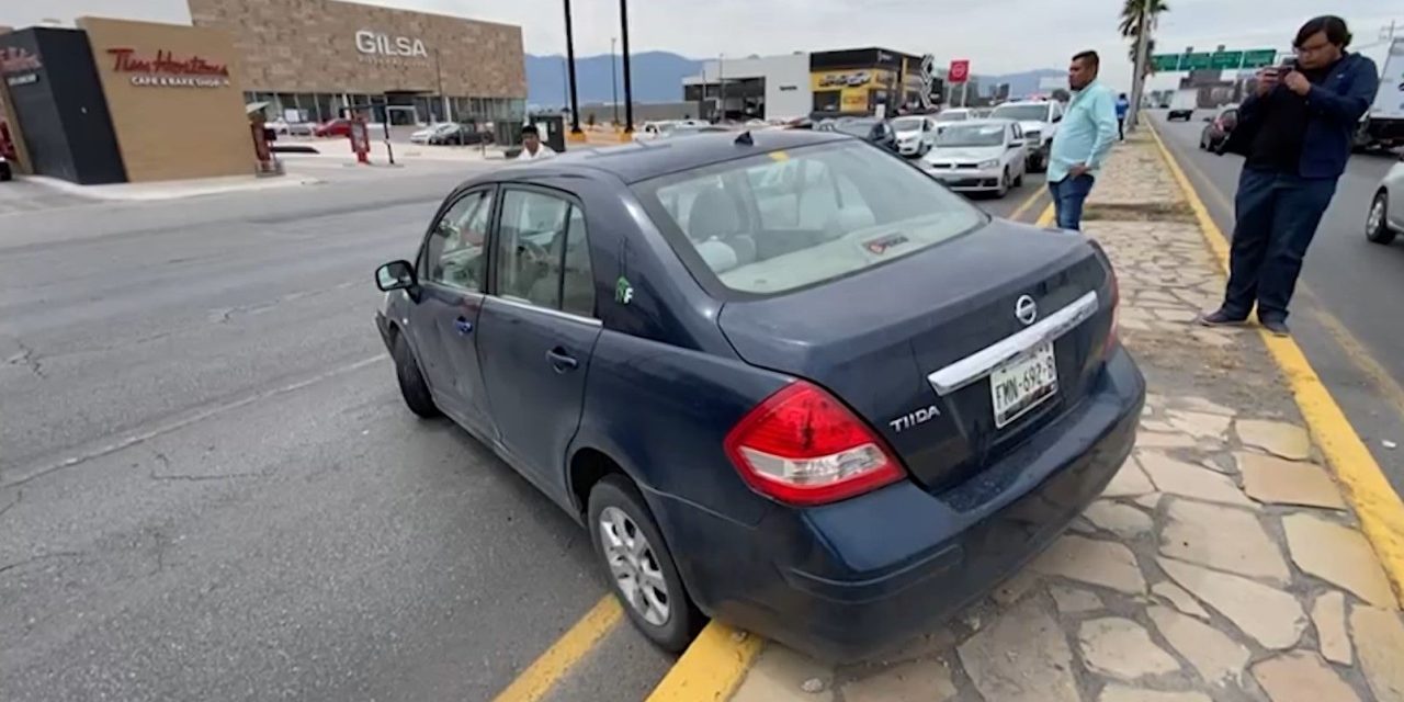 Conducía a exceso de velocidad y se accidenta en Saltillo