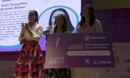 Reconocen a 6 mujeres con valor durante la 3ª edición de los Premios Kaena
