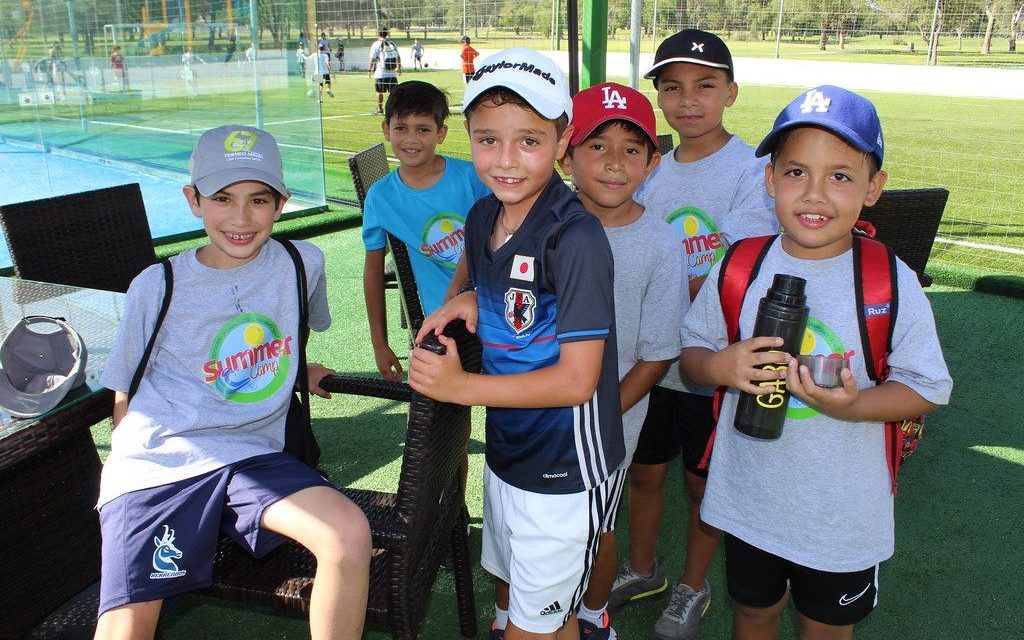 Inicia Kids Summer Camp en la facultad de Trabajo Social