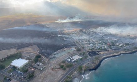 Ya van 55 personas sin vida por el incendio forestal que zota Hawái