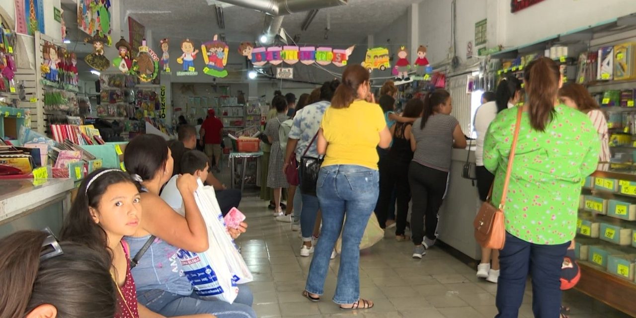 Compras de pánico Por este regreso a clases en Saltillo