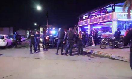 ¡Otra vez el Sayu! ‘Compas’ se pelean al no ponerse de acuerdo con la cuenta