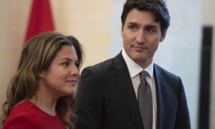 Primer ministro de Canadá se divorcia tras 18 años de matrimonio