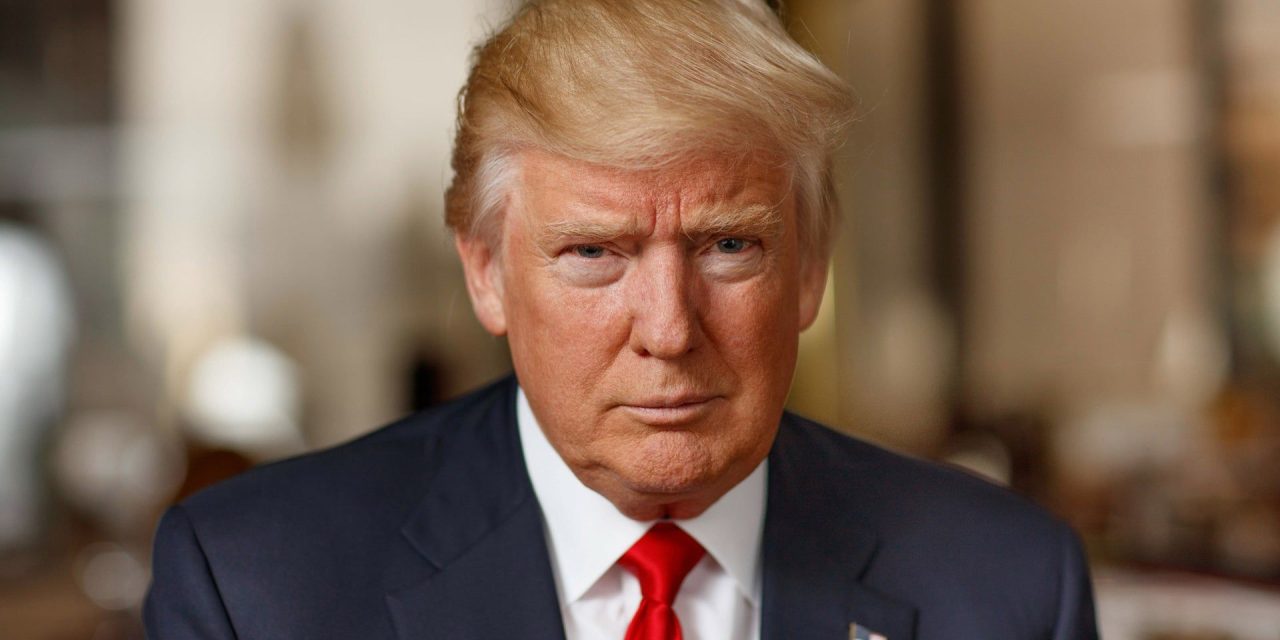 Donald Trump decide cambiar de abogados antes de entregarse a la cárcel