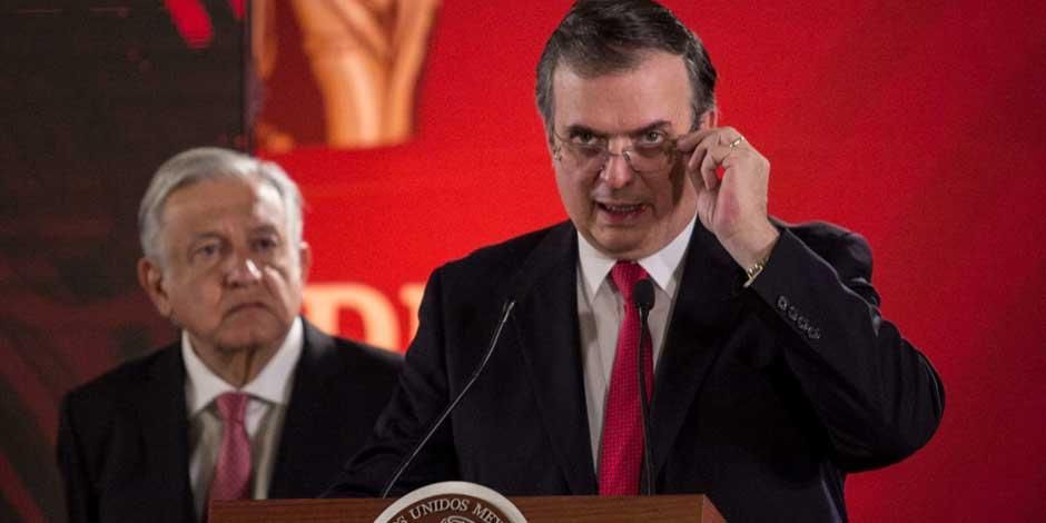AMLO rechaza comentar sobre impugnación de Ebrard en proceso interno de Morena