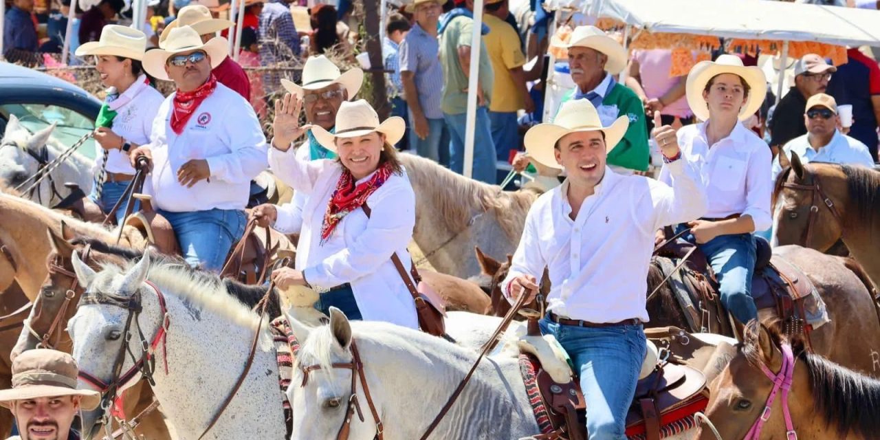 Un éxito la cabalgata de Sabinas