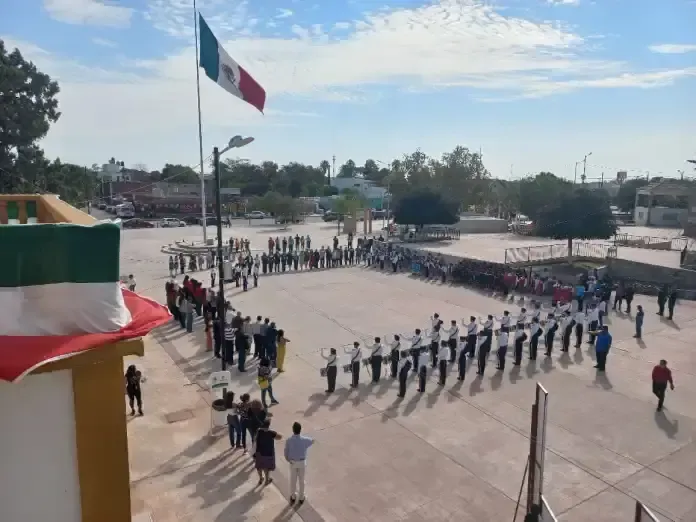 Encabeza alcaldesa conmemoración de los Niños Héroes