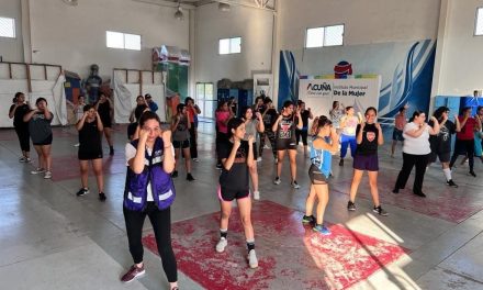 Ofrecen cursos de autodefensa para mujeres