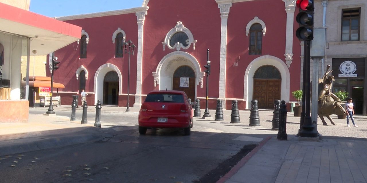 Saltillo: Instalan nuevos semáforos en Paseo Capital