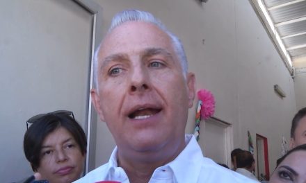 Municipio apoya a migrantes en su paso por Torreón.