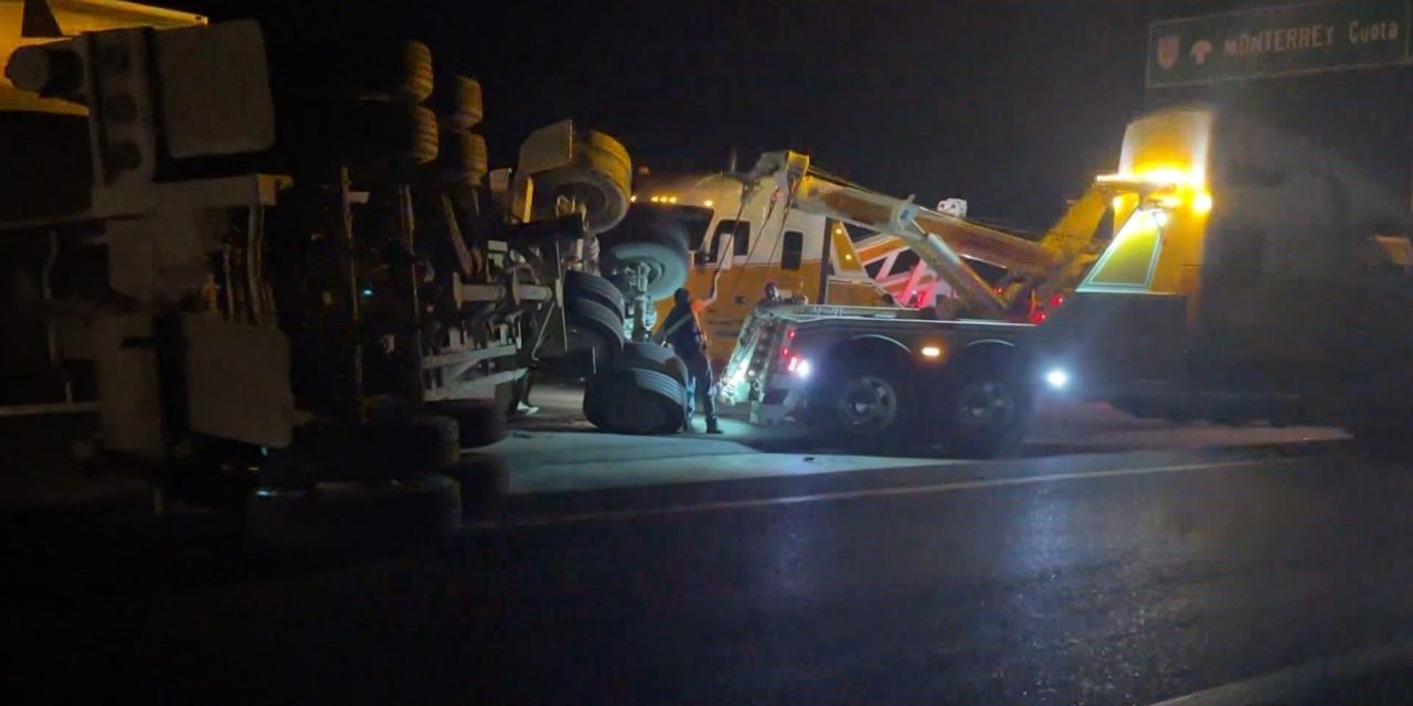 Accidente causa importante caos vial en el kilómetro 32 del Libramiento Norponiente