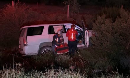 Camionetas quedan destruidas en accidente en carretera a Monclova