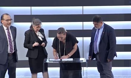 Firman Convenio General de Coordinación y Colaboración INE y IEC