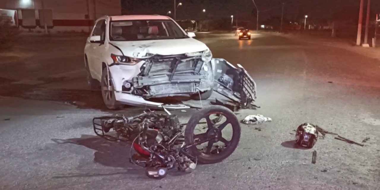 Saltillo:  Manda a motociclista al hospital luego de que le quitaran el derecho de paso
