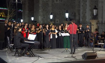 Deleita Ópera de Saltillo en Paseo Capital