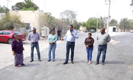Pavimentan camino de acceso a San Gregorio en Ramos Arizpe