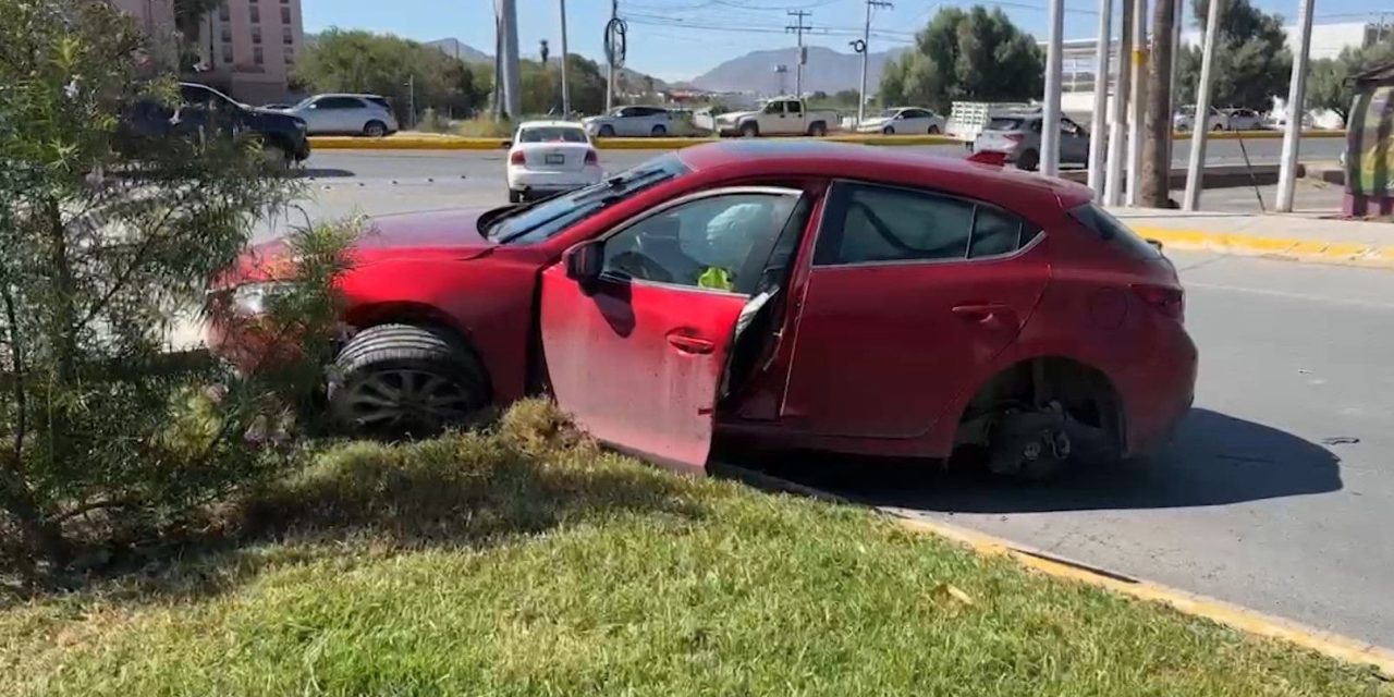 Regio se accidenta al desconocer las calles de Saltillo